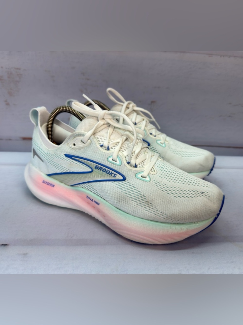 Brooks Glycerin GTS 22 Women’s Size 8.5 D Blue Pink Running Shoes Sneakers